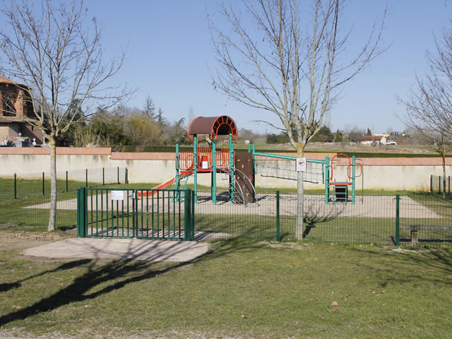 Aire de jeux - Mairie